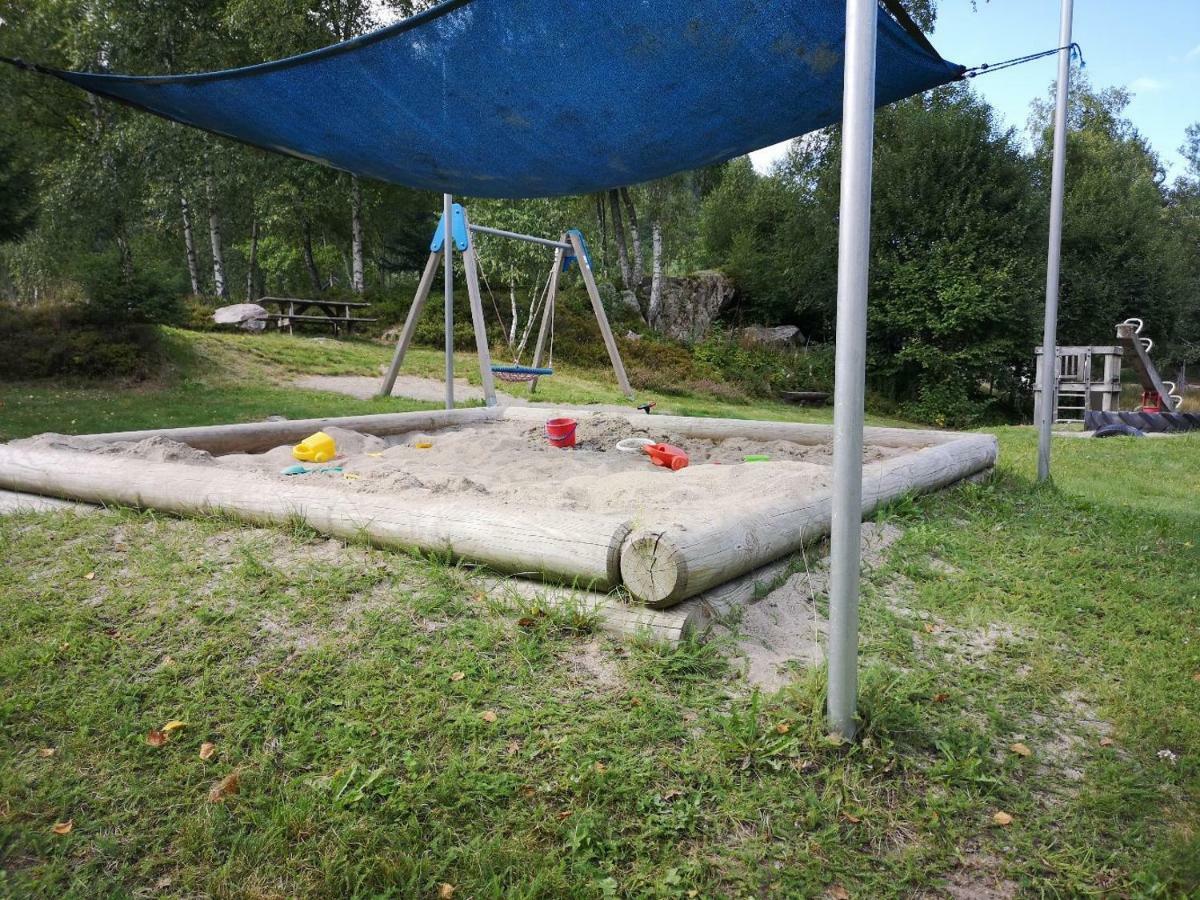C4 Albmatte-Fewo Sauna, Hallenbad Aussenbecken Massagen Nebenan Menzenschwand-Hinterdorf 外观 照片